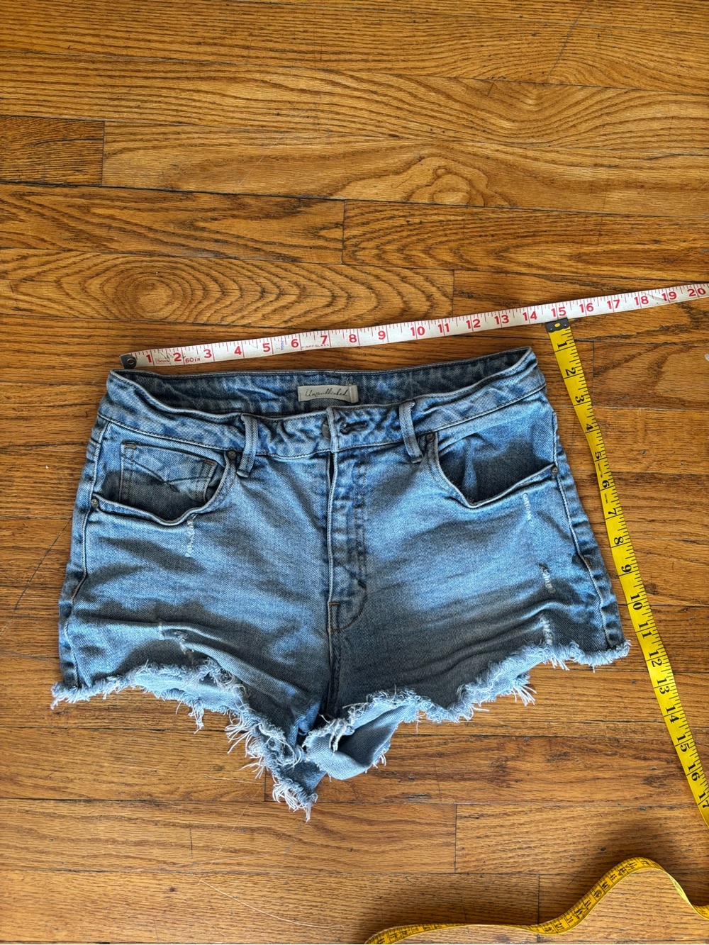Light Wash Distressed Denim Shorts with Frayed Hem